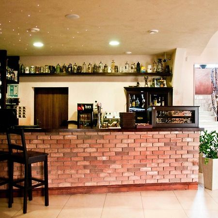 Podgora Dworek Anna酒店 外观 照片